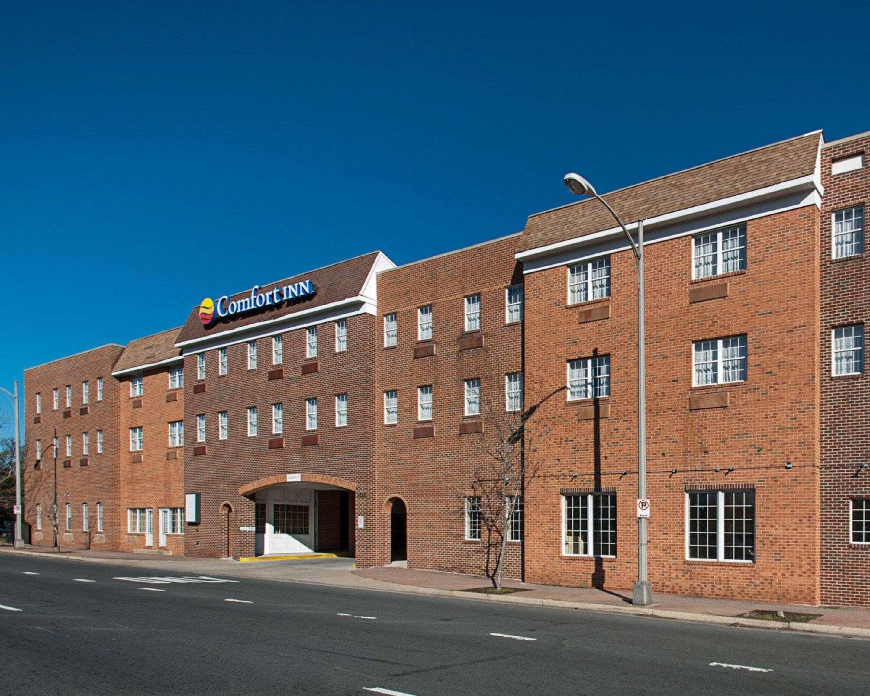 Comfort Inn Ballston Arlington Bagian luar foto