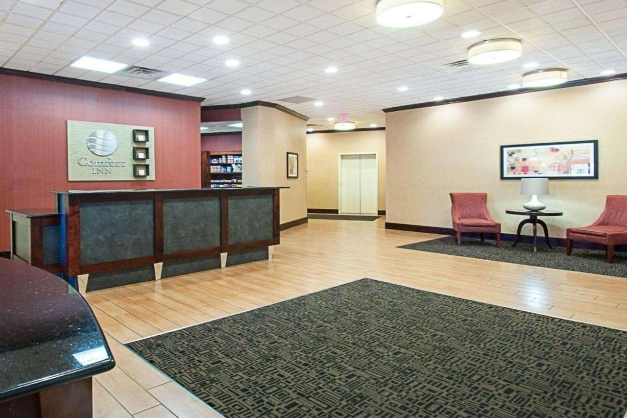 Comfort Inn Ballston Arlington Bagian luar foto